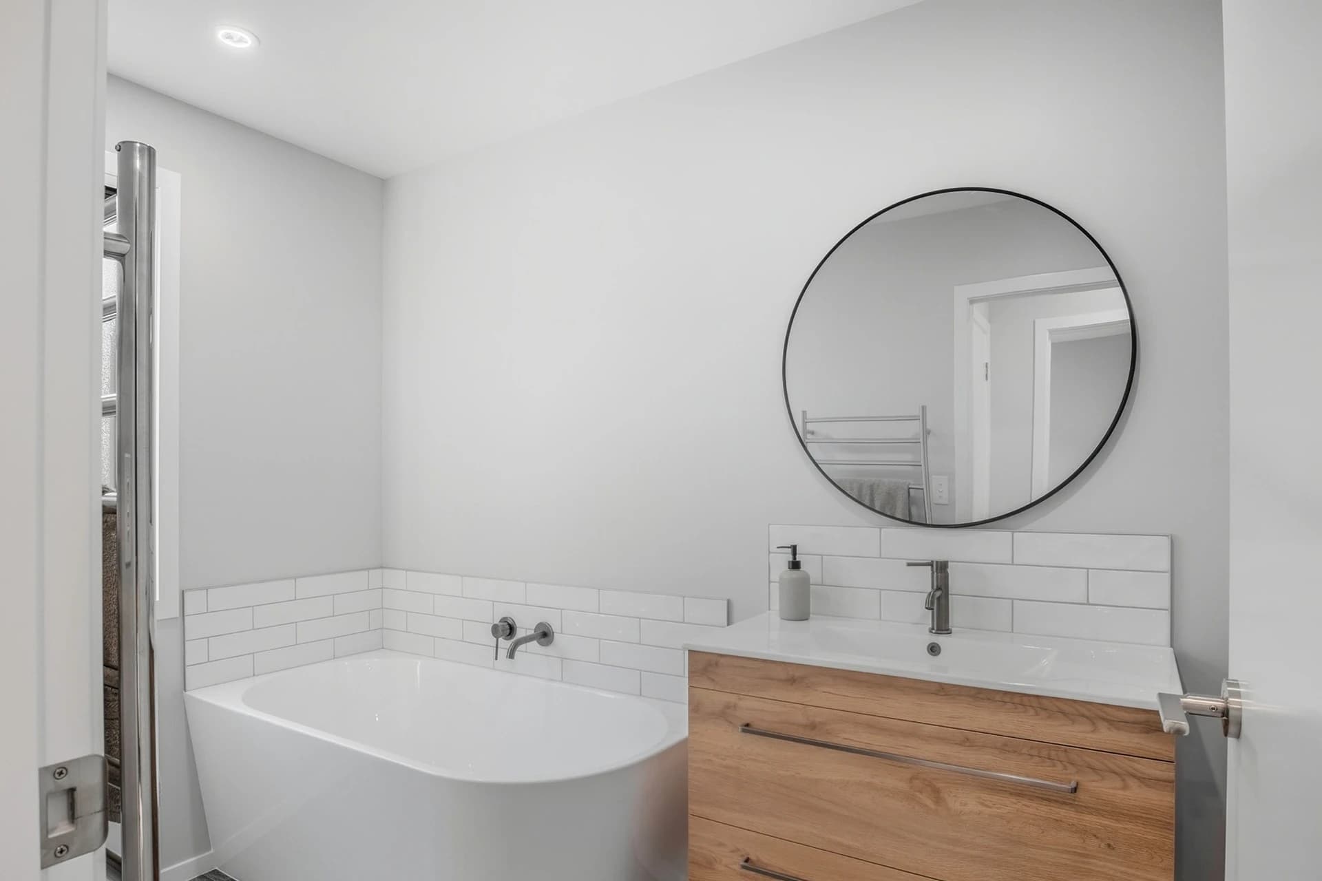 Detailed kitchen photography